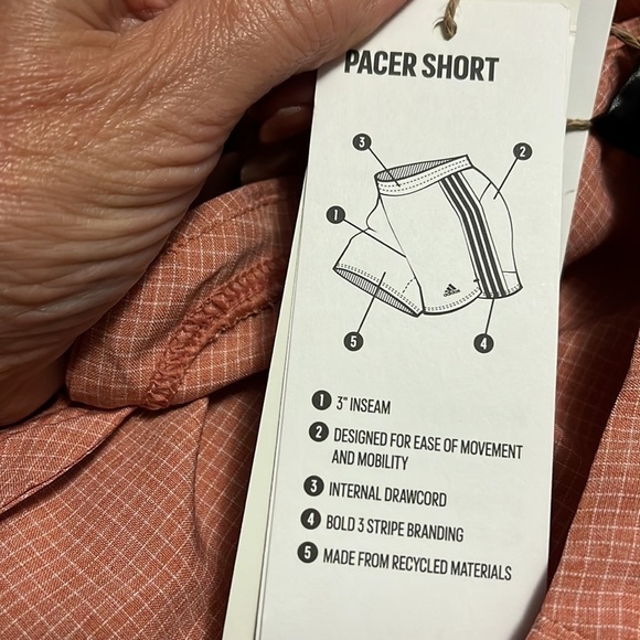 Adidas pacer shorts in light orange color, new - Picture 6 of 9